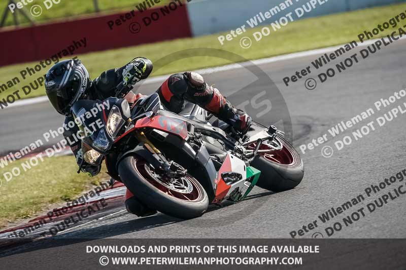 donington no limits trackday;donington park photographs;donington trackday photographs;no limits trackdays;peter wileman photography;trackday digital images;trackday photos